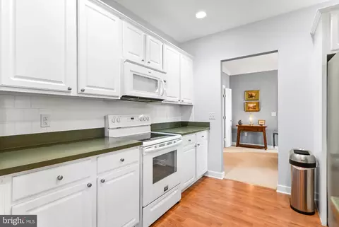 Kitchen - 503 S Main St, Berlin, MD 21811 photo 3 of 3