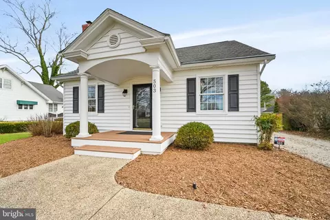 Exterior - 503 S Main St, Berlin, MD 21811 photo 2 of 4