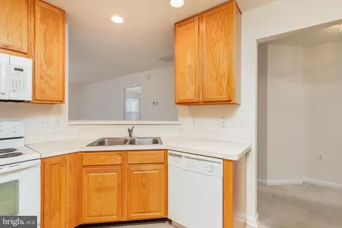 Kitchen - 20 Hatteras St, Ocean Pines, MD 21811 photo 1 of 2