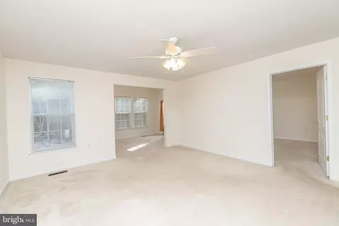 Living - 20 Hatteras St, Ocean Pines, MD 21811 photo 2 of 3