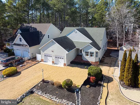 29 Lookout Pt, Ocean Pines, MD 21811