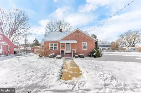 1506 Linden Dr, Pocomoke City, MD 21851