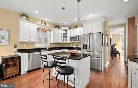 Kitchen - 11321 River Run Ln, Berlin, MD 21811 photo 1 of 8