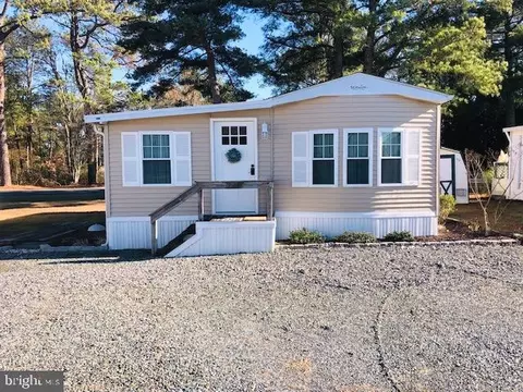 129 Skipjack Cir, Berlin, MD 21811 photo 2