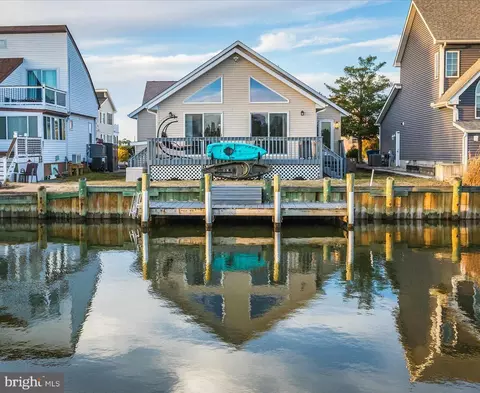 24 Harborview Dr, Ocean Pines, MD 21811