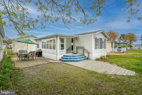 96 Spinnaker Ln, Berlin, MD 21811 photo 3