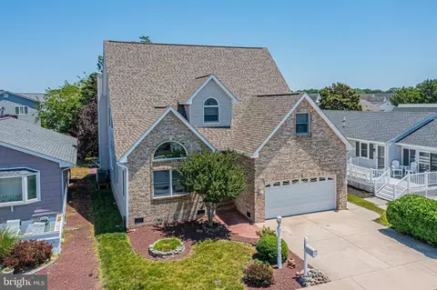 704 Twin Tree Rd, Ocean City, MD 21842