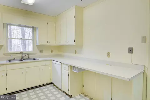 16 Canal Rd, Ocean Pines, MD 21811 photo 18
