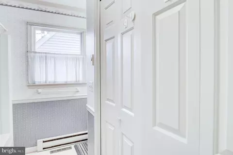 16 Canal Rd, Ocean Pines, MD 21811 photo 8