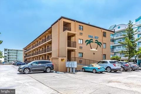 16 51st St #108, Ocean City, MD 21842
