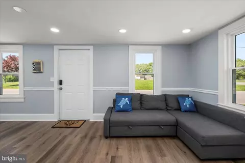 107 Showell St, Berlin, MD 21811 photo 3