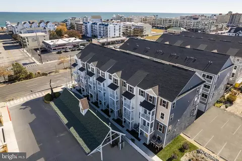 14302 Sinepuxent Ave #D, Ocean City, MD 21842