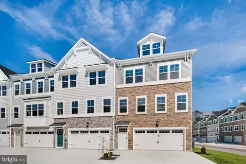 12371 Sea Oaks Ln #4, Berlin, MD 21811