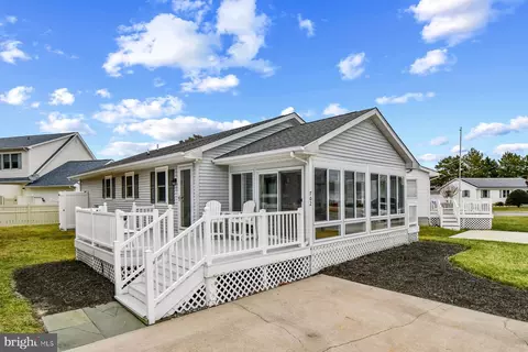 702 Twin Tree Rd, Ocean City, MD 21842