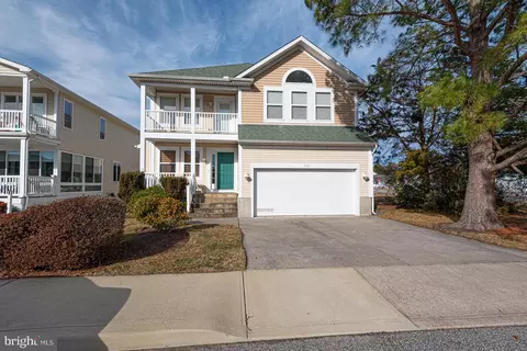 Exterior - 702 Loop Rd, Ocean City, MD 21842 photo 1 of 11
