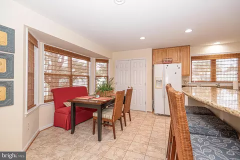 Dining - 702 Loop Rd, Ocean City, MD 21842 photo 2 of 3