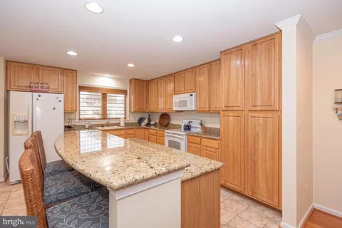 Kitchen - 702 Loop Rd, Ocean City, MD 21842 photo 3 of 7