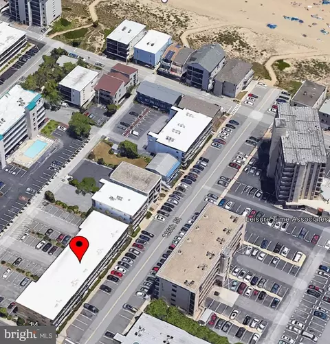 14 136th St #302, Ocean City, MD 21842