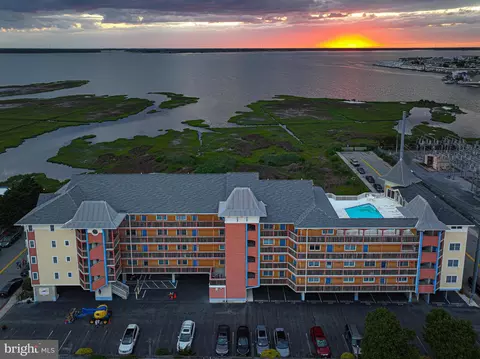 106 83rd St #40702, Ocean City, MD 21842