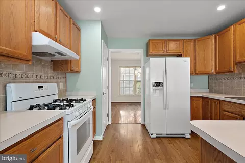 Kitchen - 1 Links Ln, Berlin, MD 21811 photo 2 of 5