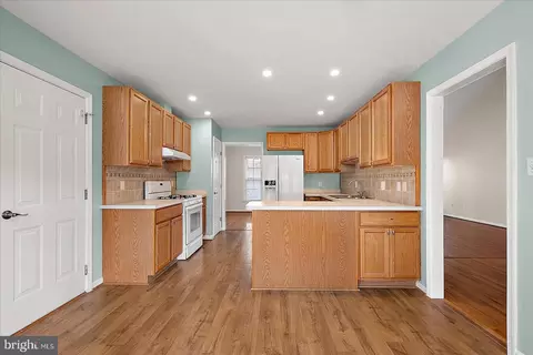 Kitchen - 1 Links Ln, Berlin, MD 21811 photo 1 of 5