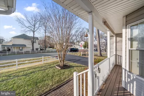 Exterior - 1 Links Ln, Berlin, MD 21811 photo 10 of 18