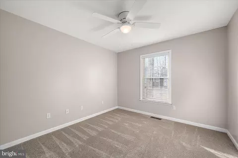Bedroom - 1 Links Ln, Berlin, MD 21811 photo 3 of 5