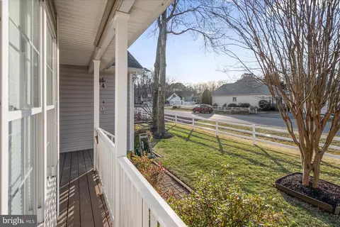Exterior - 1 Links Ln, Berlin, MD 21811 photo 11 of 18