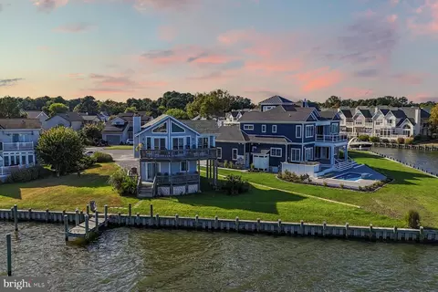 52 Pintail Dr, Ocean Pines, MD 21811