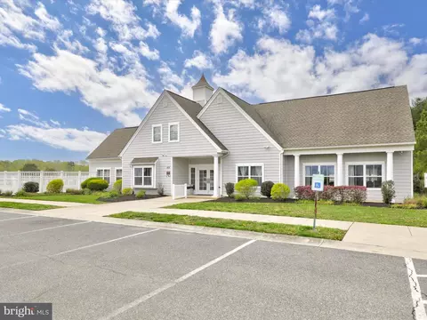 Exterior - 165 Intrepid Ln, Berlin, MD 21811 photo 5 of 7