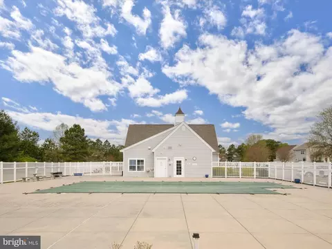 Exterior - 165 Intrepid Ln, Berlin, MD 21811 photo 6 of 7