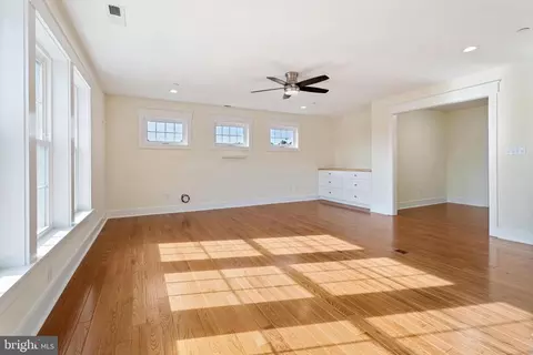 Living - 12349 Dixie Dr, Bishopville, MD 21813 photo 12 of 14
