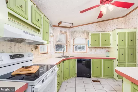 10 Ensign Dr, Berlin, MD 21811 photo 6
