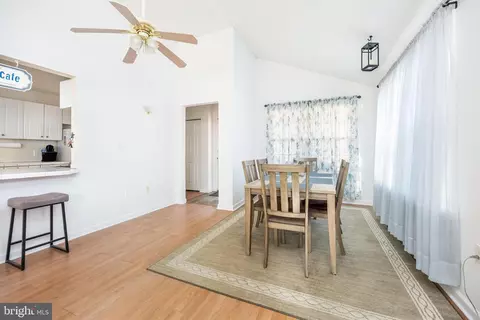 Dining - 10518 Harrison Rd, Berlin, MD 21811 photo 2 of 2