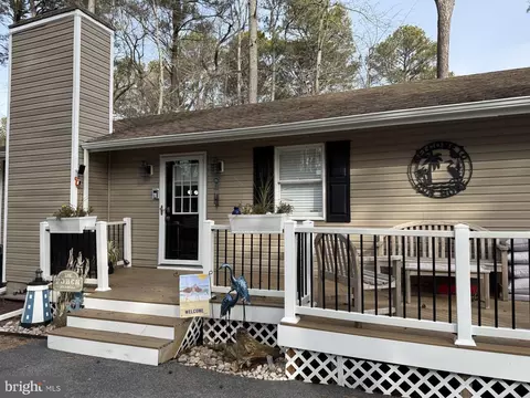 45 Ocean Pkwy, Ocean Pines, MD 21811
