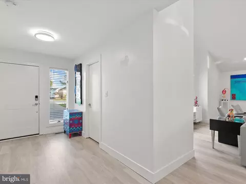Entry Way - 14 Goldeneye Ct, Ocean Pines, MD 21811 photo 2 of 4