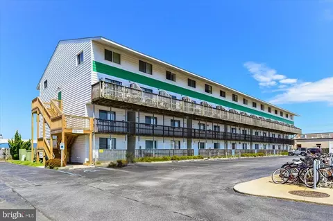 104 127th St #350, Ocean City, MD 21842
