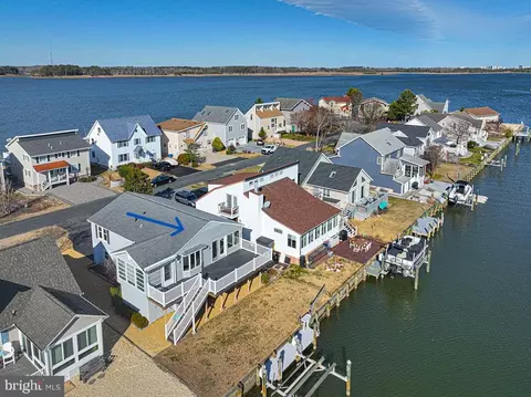 20 Harborview Dr, Ocean Pines, MD 21811