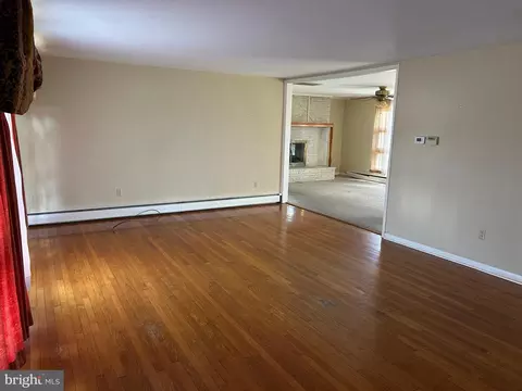 122 Maple Dr, Berlin, MD 21811 photo 25