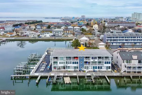 225 26th St #23, Ocean City, MD 21842