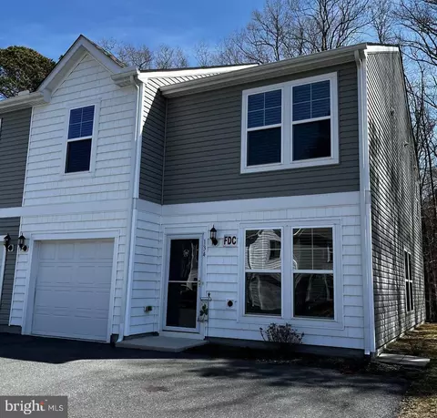 134 Intrepid Ln, Berlin, MD 21811