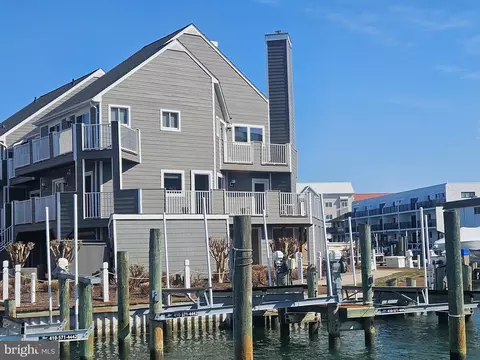 415 14th St #55A, Ocean City, MD 21842