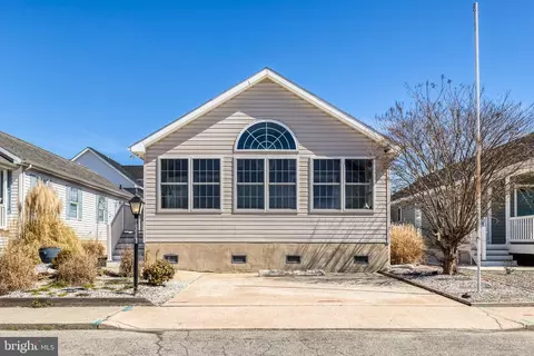13306 Ocean Dr, Ocean City, MD 21842