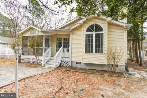 1142 Ocean Pkwy, Ocean Pines, MD 21811