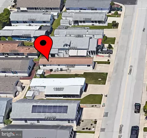 13329 Ocean Dr, Ocean City, MD 21842