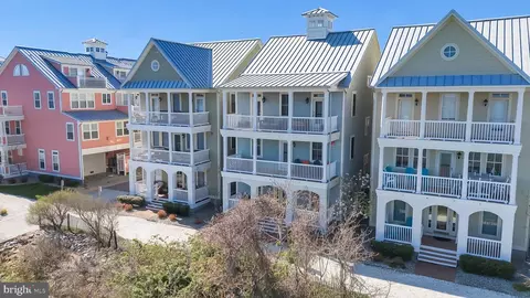 4 Seaside Mews #LUS-BS, Ocean City, MD 21842