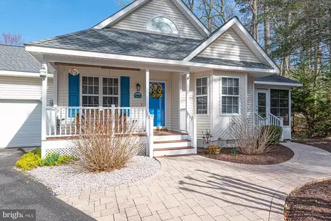 13 Beechnut Ct, Ocean Pines, MD 21811 photo 2