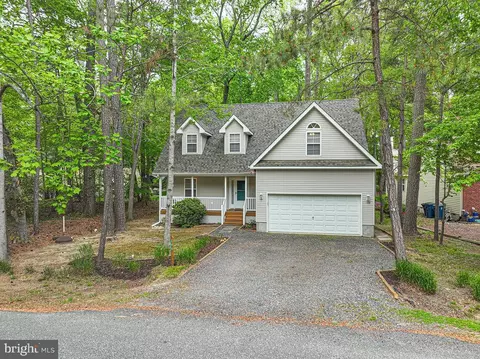 Exterior - 199 Windjammer Rd, Ocean Pines, MD 21811 photo 1 of 12
