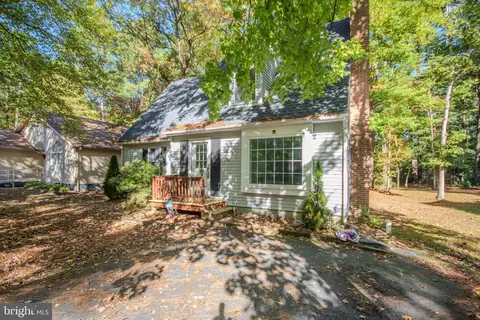 Exterior - 103 Ocean Pkwy, Ocean Pines, MD 21811 photo 3 of 12