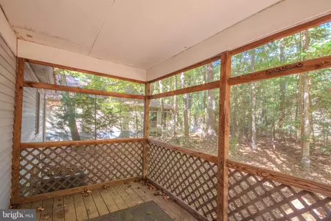 Exterior - 103 Ocean Pkwy, Ocean Pines, MD 21811 photo 4 of 12